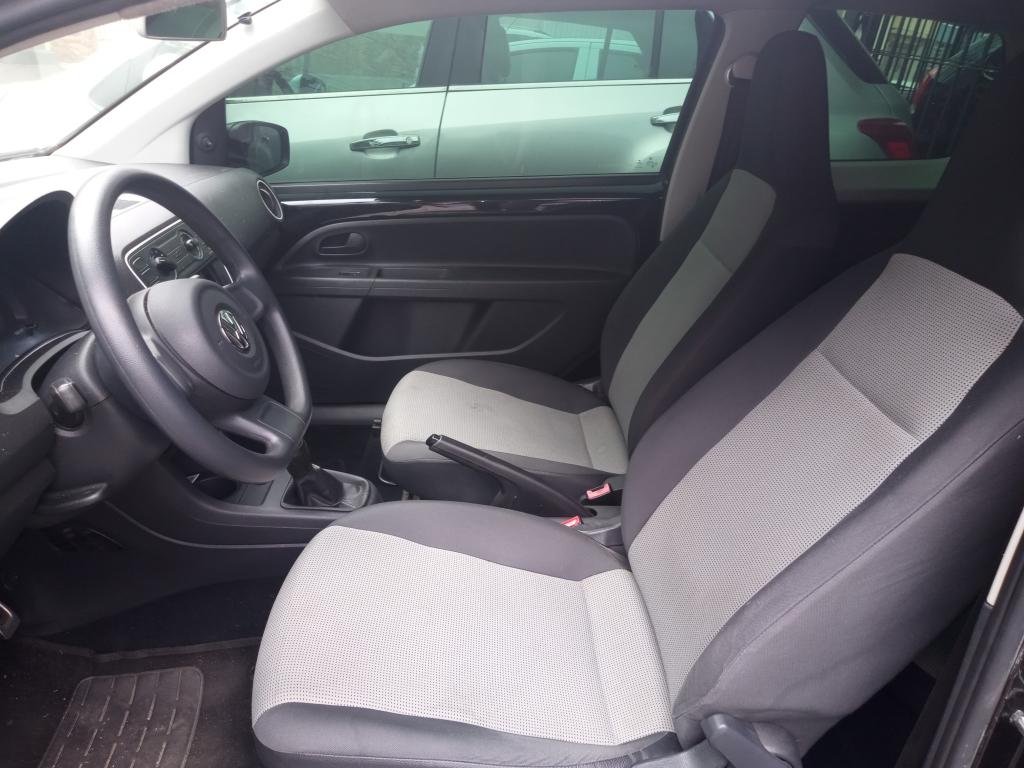VOLKSWAGEN UP - Foto
