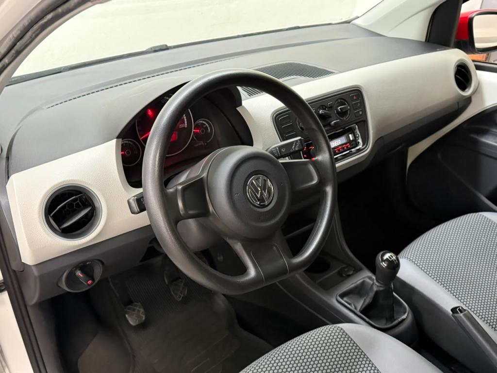 VOLKSWAGEN UP - Foto
