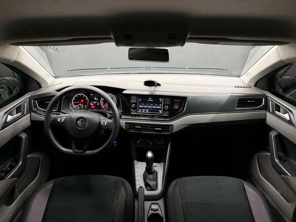 VOLKSWAGEN Virtus - Foto