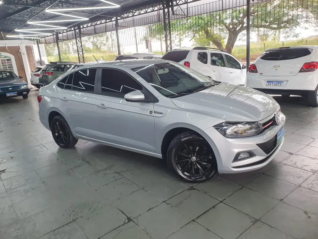 VOLKSWAGEN Virtus