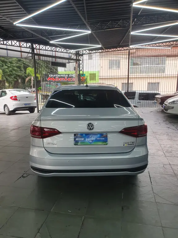 VOLKSWAGEN Virtus - Foto