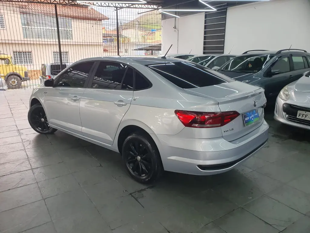 VOLKSWAGEN Virtus - Foto