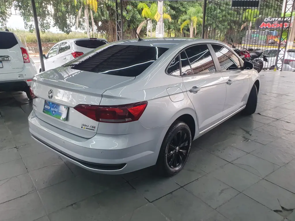 VOLKSWAGEN Virtus - Foto