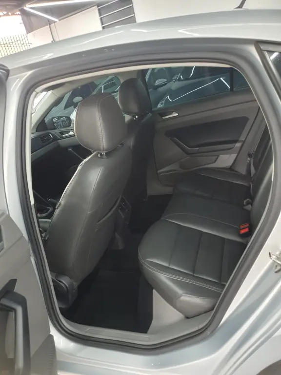 VOLKSWAGEN Virtus - Foto