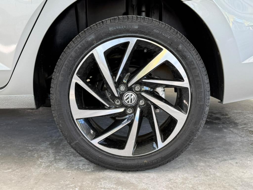 VOLKSWAGEN Virtus - Foto