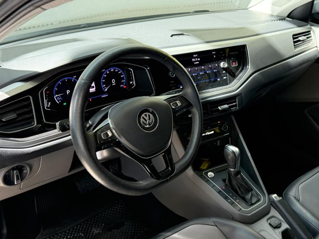 VOLKSWAGEN Virtus - Foto