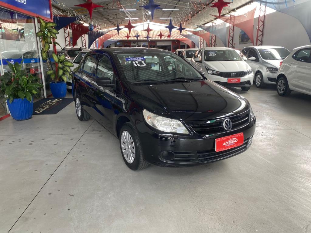 VOLKSWAGEN Voyage - Foto