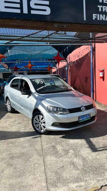 VOLKSWAGEN Voyage - Foto
