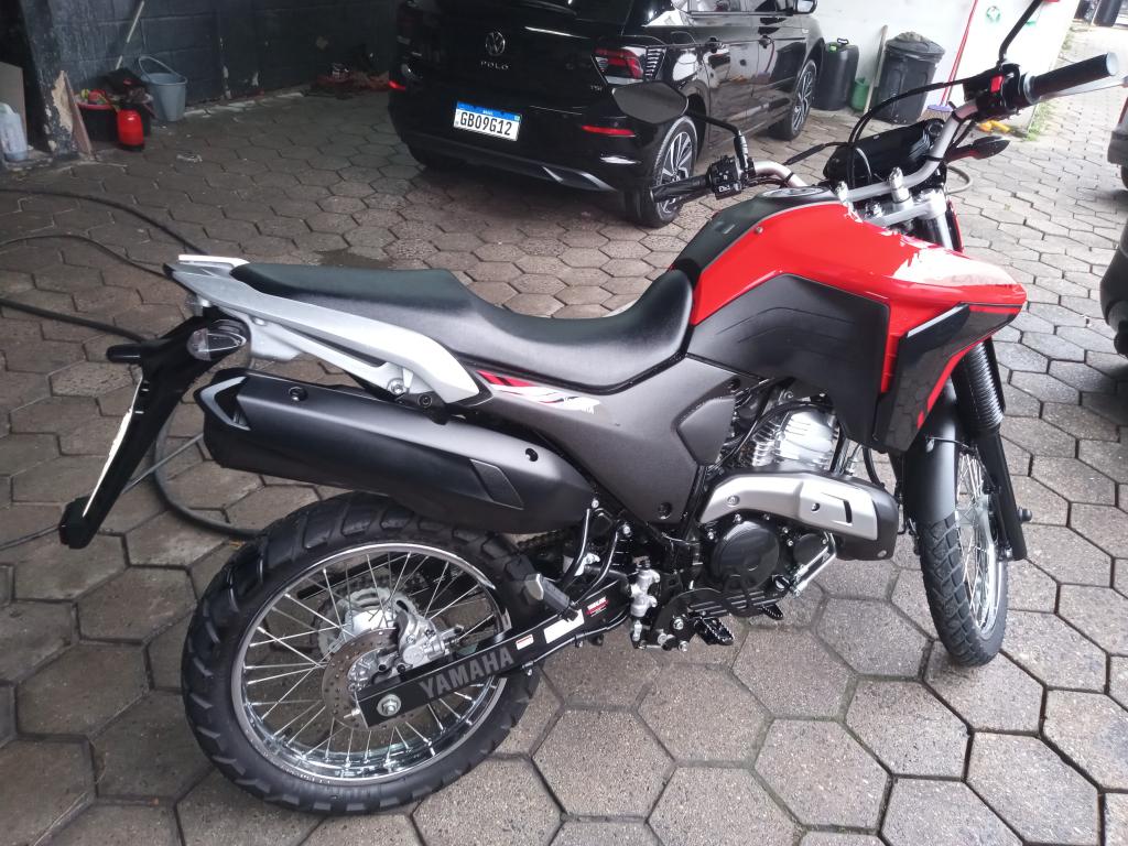 YAMAHA XTZ 250 - Foto