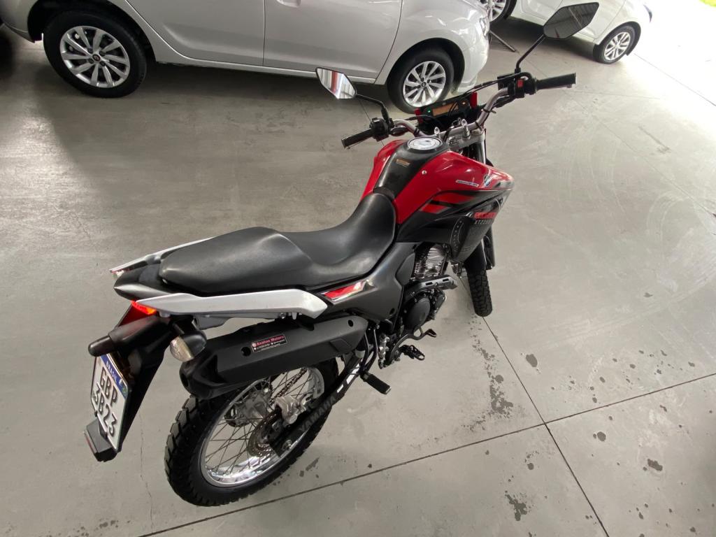 YAMAHA XTZ 250 - Foto