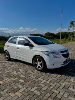 CHEVROLET Onix Hatch 1.0 4P FLEX JOY