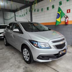 CHEVROLET Onix Hatch 1.4 4P FLEX LT