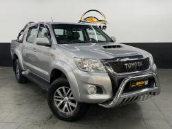 TOYOTA Hilux Caminhonete 3.0 4P 4X4 DIESEL CABINE DUPLA