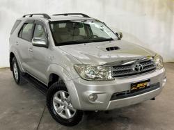 TOYOTA Hilux SW4 3.0 16V 4P SRV 4X4 7 LUGARES TURBO DIESEL AUTOMÁTICO