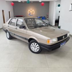 VOLKSWAGEN Voyage 1.8 4P GL