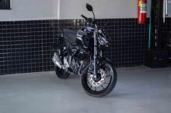 YAMAHA FZ 15 Fazer ABS