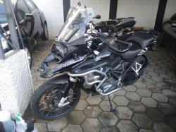 BMW R 1250 GS TRIPLE BLACK