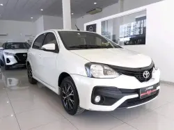 TOYOTA Etios Hatch 1.5 16V 4P FLEX PLATINUM AUTOMTICO