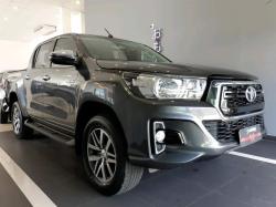 TOYOTA Hilux Caminhonete 2.8 4X4 DIESEL CABINE SIMPLES