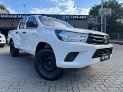 TOYOTA Hilux Caminhonete 2.8 4P 4X4 DIESEL CABINE DUPLA