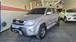 TOYOTA Hilux Caminhonete 2.5 16V 4P 4X4 TURBO DIESEL CABINE DUPLA