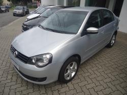 VOLKSWAGEN Polo Sedan 1.6 4P