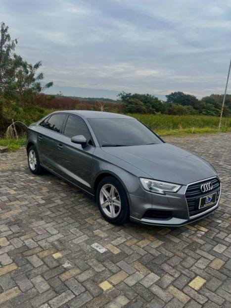 AUDI A3 1.4 16V 4P TFSI ATTRACTION S-TRONIC AUTOM�TICO, Foto 1