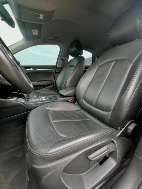 AUDI A3 1.4 16V 4P TFSI ATTRACTION S-TRONIC AUTOM�TICO, Foto 9