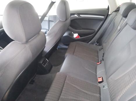 AUDI A3 1.8 4P T 150 CV, Foto 2