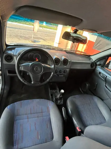 CHEVROLET Celta 1.0 4P VHC FLEX LIFE , Foto 5 CHEVROLET Celta 1.0 4P VHC FLEX LIFE , Foto 5
