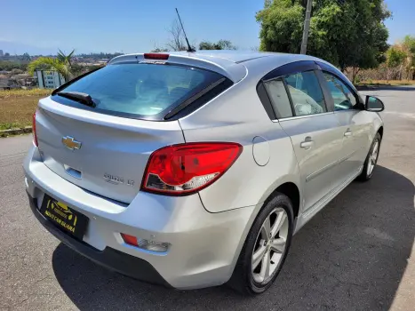 CHEVROLET Cruze Hatch 1.8 16V 4P LT SPORT6 FLEX, Foto 4