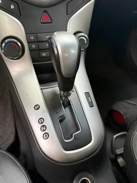 CHEVROLET Cruze Hatch 1.8 16V 4P LT SPORT FLEX AUTOM�TICO, Foto 3