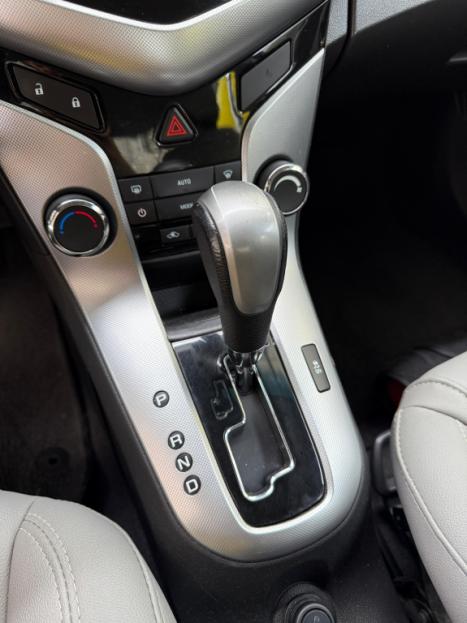 CHEVROLET Cruze Sedan 1.8 16V 4P LTZ ECOTEC FLEX AUTOM�TICO, Foto 4