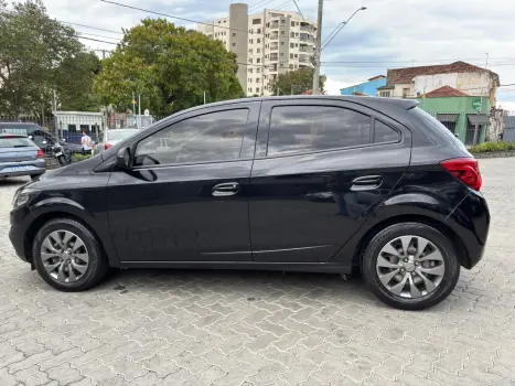 CHEVROLET Joy 1.0 4P FLEX BLACK, Foto 2