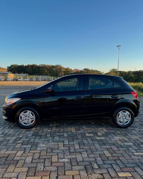 CHEVROLET Onix Hatch 1.0 4P FLEX JOY, Foto 5 CHEVROLET Onix Hatch 1.0 4P FLEX JOY, Foto 5