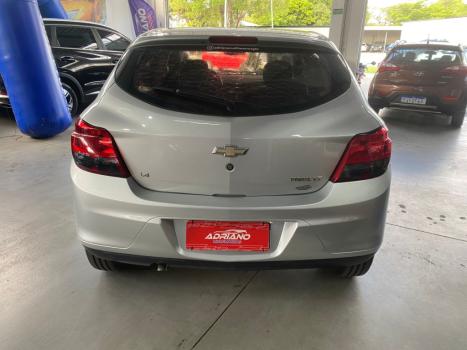 CHEVROLET Onix Hatch 1.4 4P FLEX LT, Foto 10 CHEVROLET Onix Hatch 1.4 4P FLEX LT, Foto 10