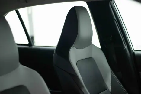 CHEVROLET Onix Hatch 1.0 12V 4P FLEX PREMIER TURBO AUTOMÁTICO, Foto 11 CHEVROLET Onix Hatch 1.0 12V 4P FLEX PREMIER TURBO AUTOMÁTICO, Foto 11