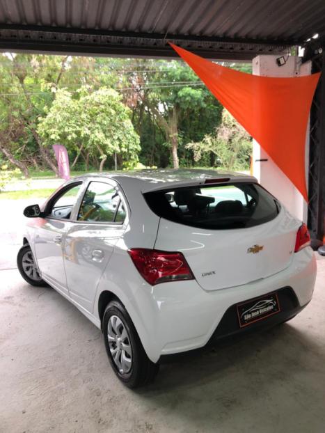 CHEVROLET Onix Hatch 1.0 12V 4P FLEX LT, Foto 4