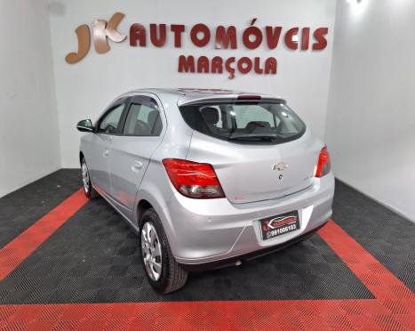 CHEVROLET Onix Hatch 1.4 4P FLEX LT, Foto 5