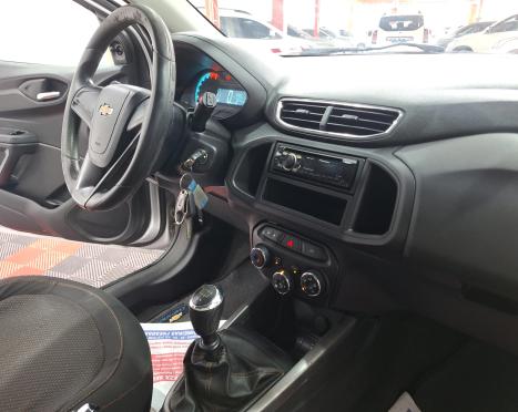 CHEVROLET Onix Hatch 1.4 4P FLEX LT, Foto 8