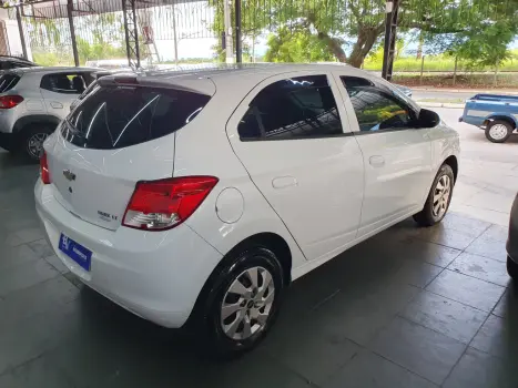 CHEVROLET Onix Hatch 1.0 4P FLEX LT, Foto 4