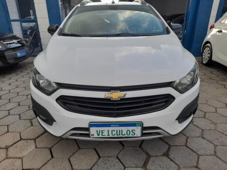 CHEVROLET Onix Hatch 1.4 4P FLEX ACTIV AUTOM�TICO, Foto 3