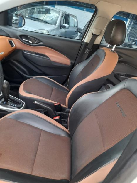 CHEVROLET Onix Hatch 1.4 4P FLEX ACTIV AUTOM�TICO, Foto 12