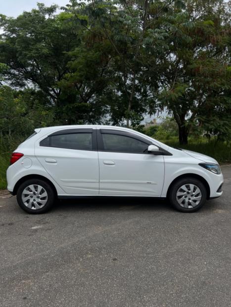 CHEVROLET Onix Hatch 1.4 4P FLEX LT, Foto 2