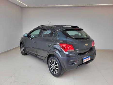 CHEVROLET Onix Hatch 1.4 4P FLEX ACTIV, Foto 4