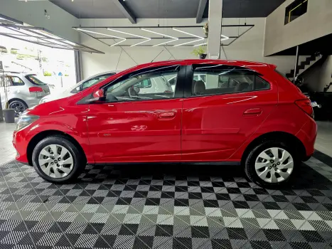 CHEVROLET Onix Hatch 1.4 4P FLEX LT, Foto 16