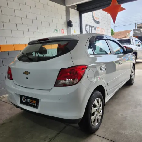 CHEVROLET Onix Hatch 1.0 4P FLEX LT, Foto 6