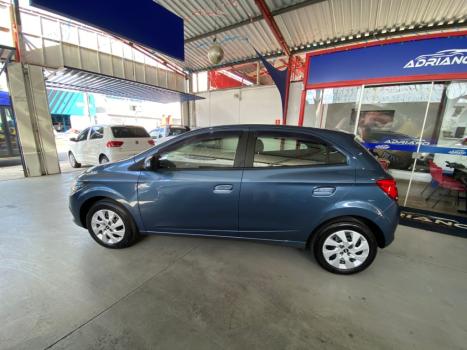 CHEVROLET Onix Hatch 1.4 4P FLEX LT, Foto 4