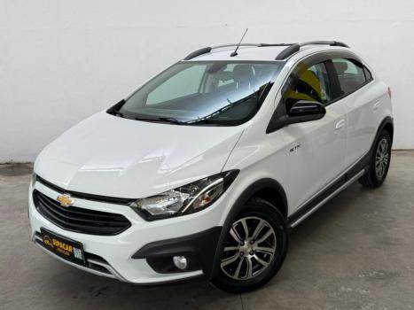 CHEVROLET Onix Hatch 1.4 4P FLEX ACTIV, Foto 2