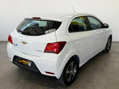 CHEVROLET Onix Hatch 1.4 4P FLEX LTZ, Foto 11